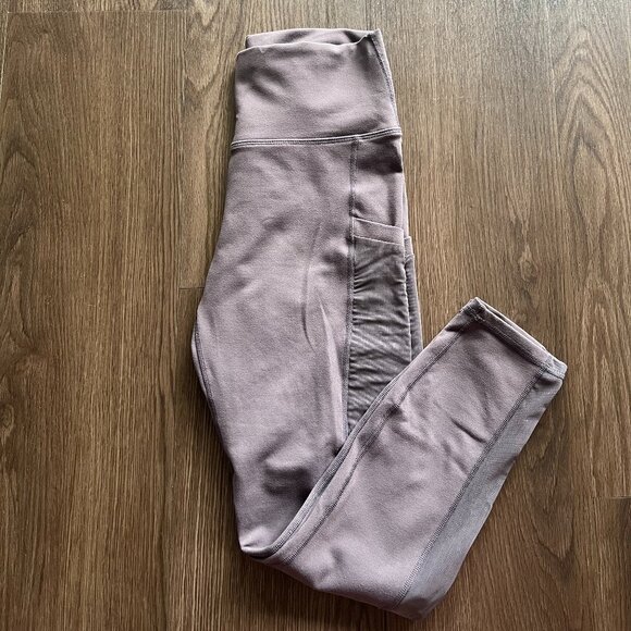 Fabletics Capri Leggings - Picture 1 of 5